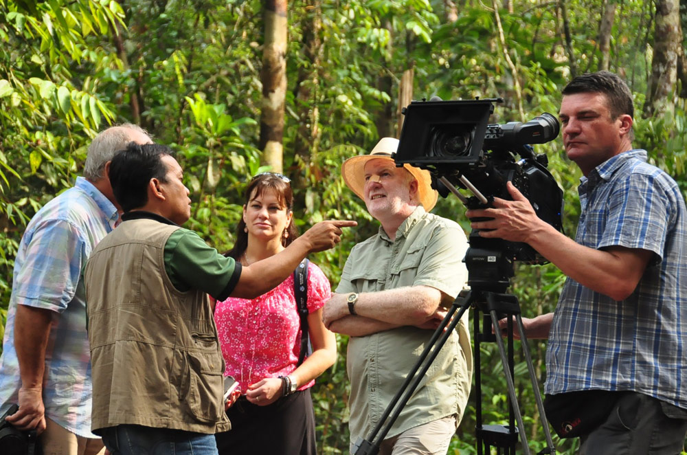 Image shows Out of the Blue, an Australian cooking show, filming in Sarawak. 