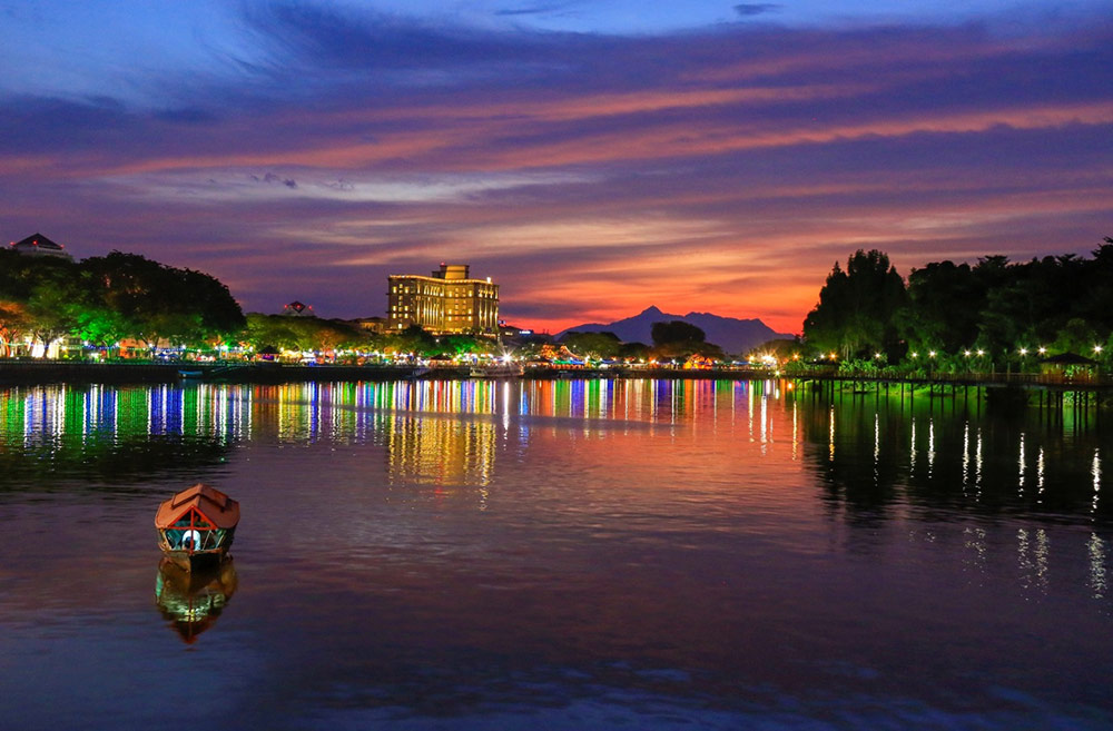 Sunset view of the Sarawak River in Kuching