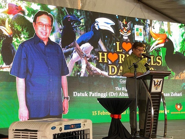 Photo shows the Chief Minister of Sarawak, Datuk Patinggi (Dr) Abang Haji Abdul Rahman Zohari Abang Openg giving his speech during the Love Hornbills Day 2020. (Photo by UKAS) 