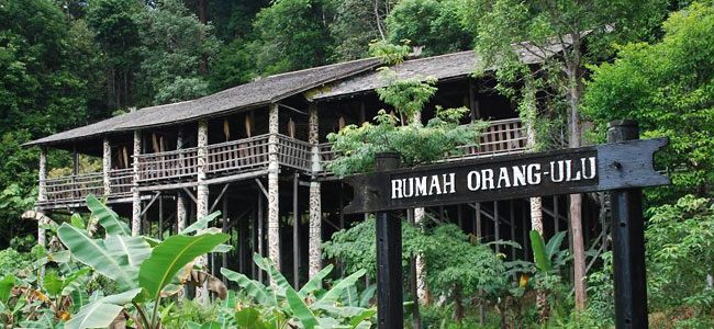 Photo of Orang Ulu Longhouse at Sarawak Cultural Village. (Photo by Borneo Travel Network)